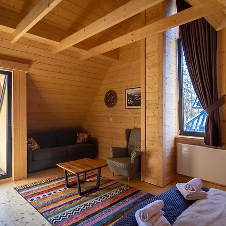 Enklawa Natura Feriehus *
